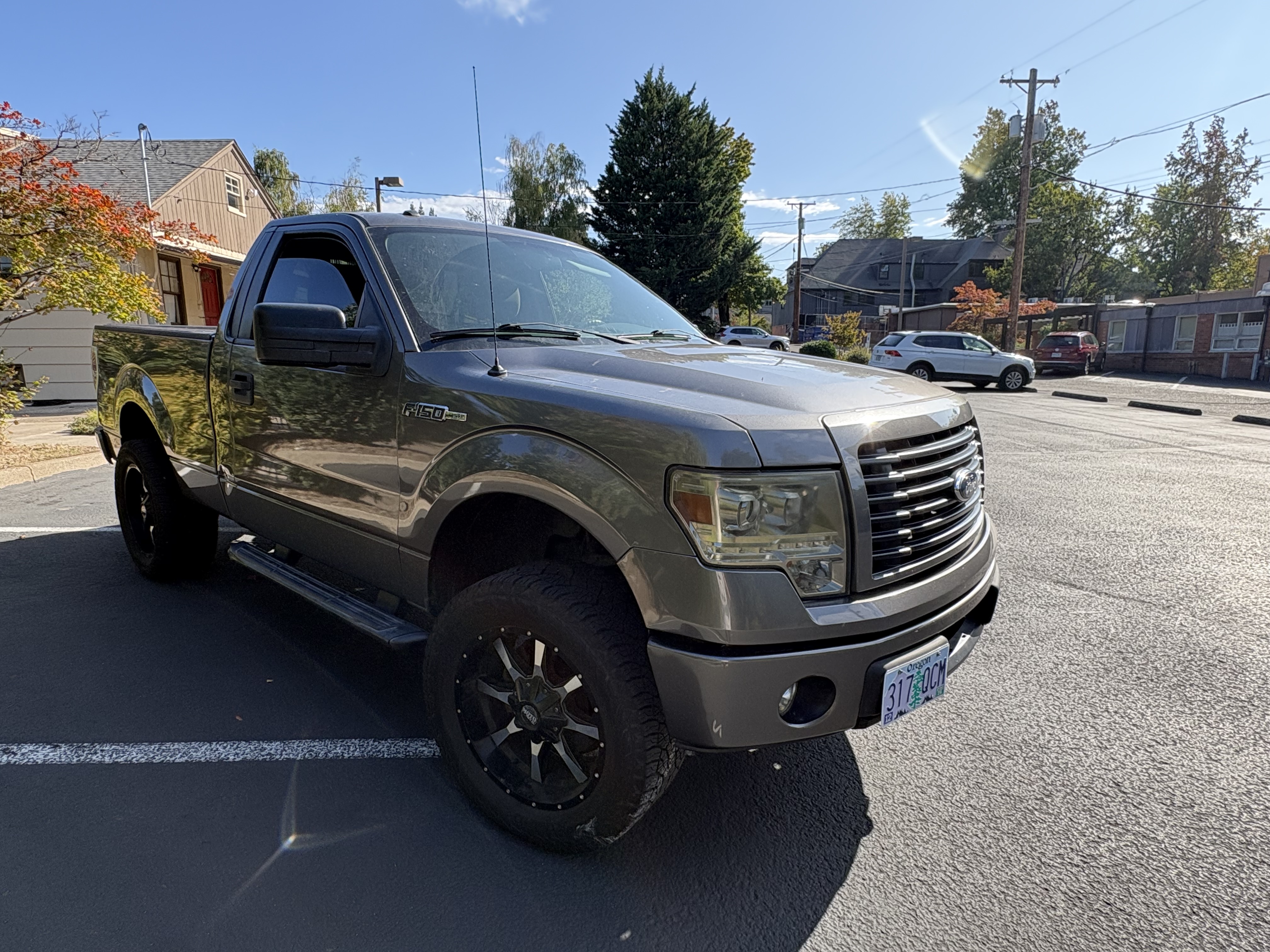 Used 2014 Ford F150 STX w/ Equipment Group 201A Mid AWD/4WD image 2