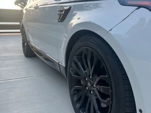 Used 2019 Land Rover Range Rover Sport HSE image 13