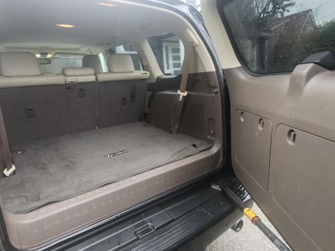 Used 2013 Lexus GX 460 image 11