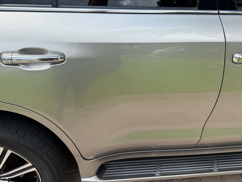 Used 2018 Lexus LX 570 4WD w/ Luxury Package image 26