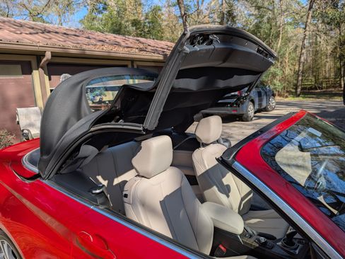 Used 2015 BMW 228i Convertible image 17