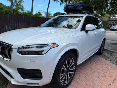 Used 2020 Volvo XC90 T6 Momentum w/ Protection Package Premier