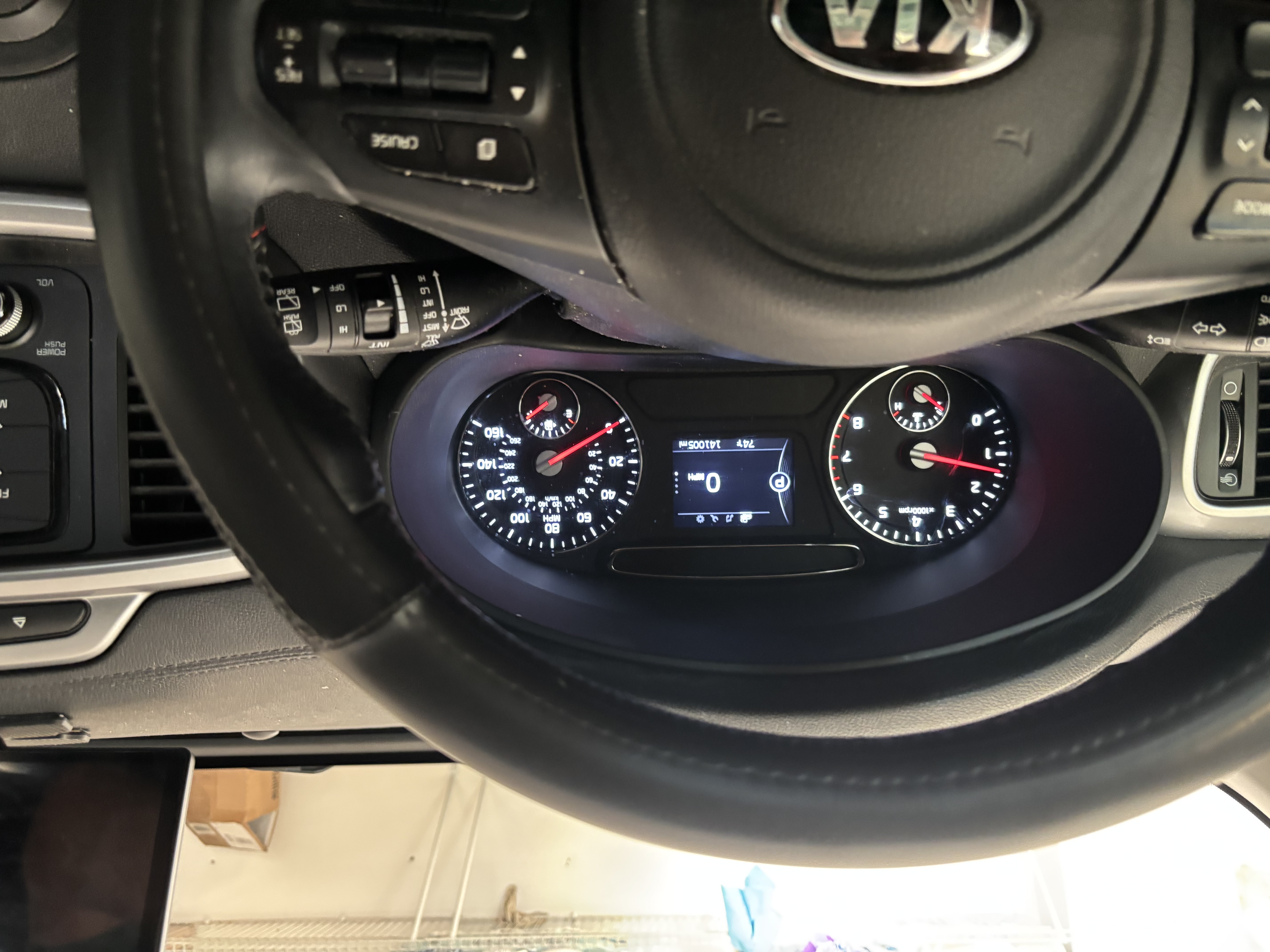 Used 2016 Kia Sorento FWD w/ LX Convenience Package image 4