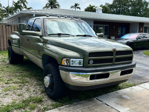 Used 2001 Dodge Ram 3500 Truck 2WD Quad Cab image 13