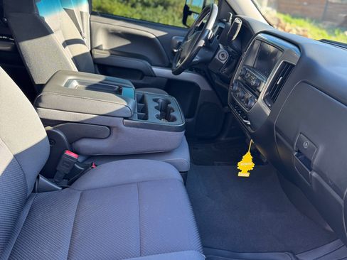 Used 2018 Chevrolet Silverado 1500 LT w/ All Star Edition image 6
