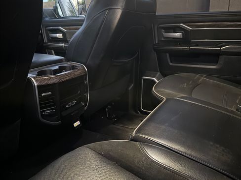 Used 2020 RAM 3500 Laramie image 9