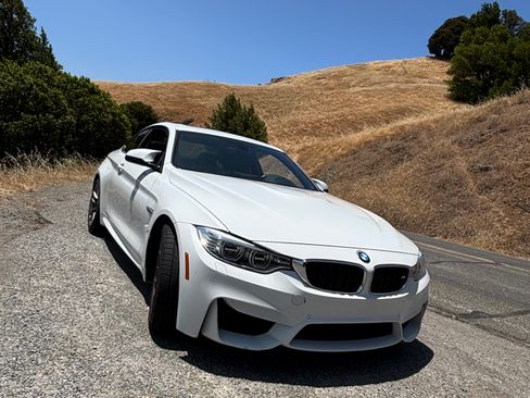 Used 2015 BMW M4 Coupe image 14