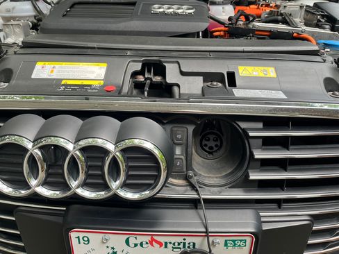 Used 2018 Audi A3 e-tron Premium Plus w/ Technology Package image 25