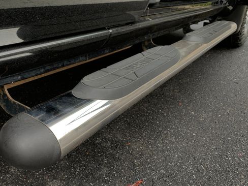 Used 2008 Nissan Frontier SE w/ SE Value Truck Pkg image 25