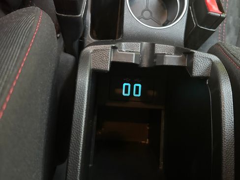 Used 2019 Ford Fiesta ST-Line image 12