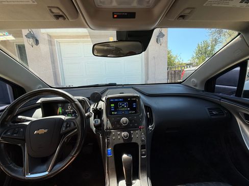 Used 2014 Chevrolet Volt image 19