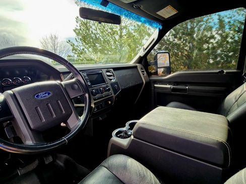 Used 2008 Ford F350 FX4 image 8