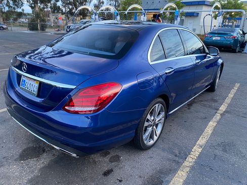 Used 2018 Mercedes-Benz C 300 Sedan image 4