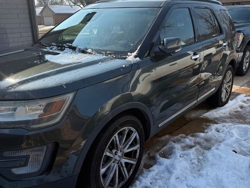 Used 2016 Ford Explorer Limited w/ Equipment Group 301A image 1