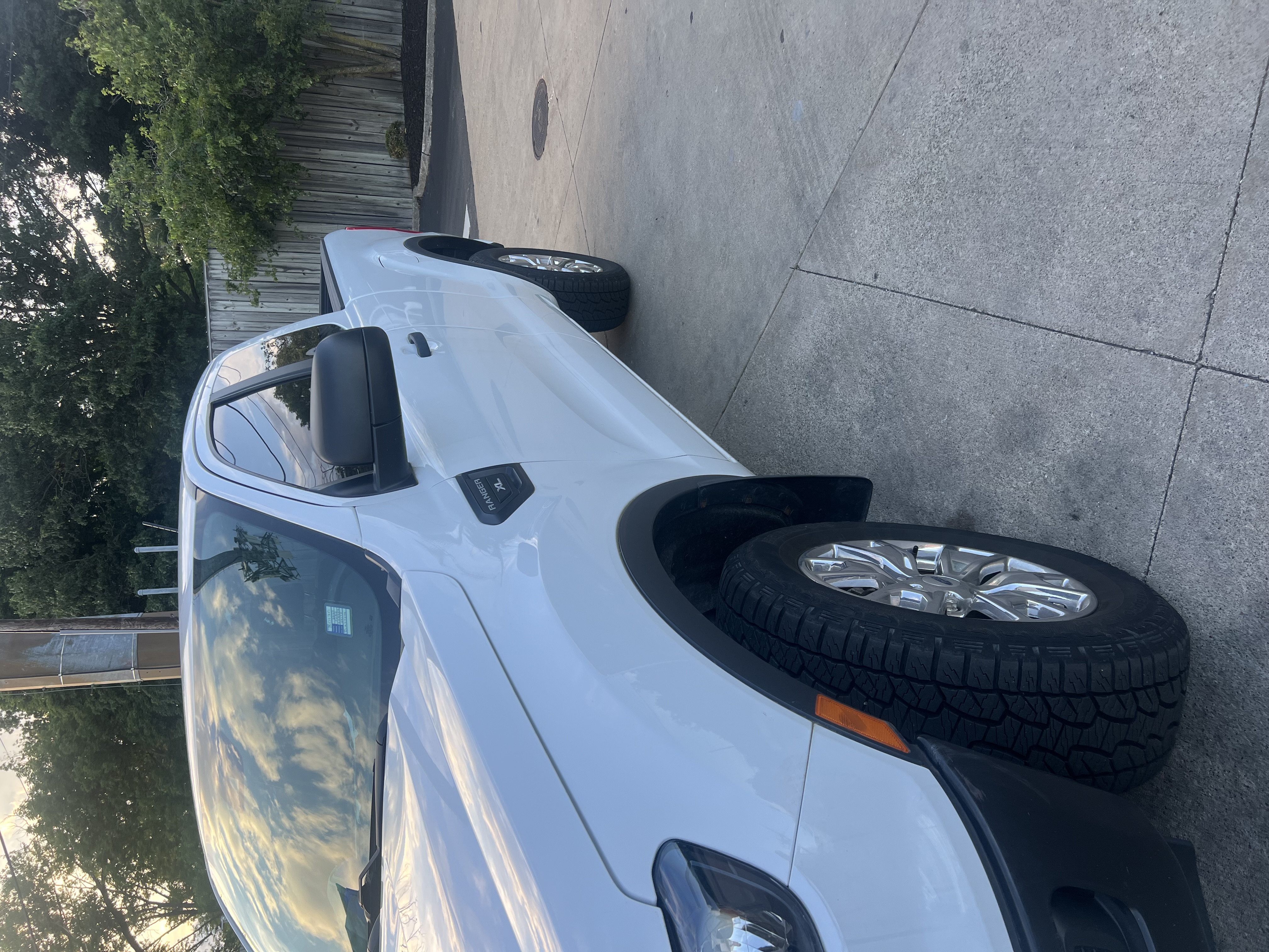 Used 2020 Ford Ranger XL RWD image 4