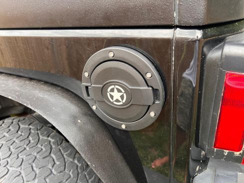 Used 2014 Jeep Wrangler Unlimited Sport w/ Quick Order Package 24S image 14