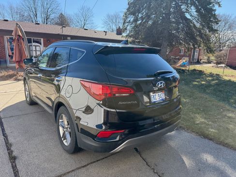 Used 2017 Hyundai Santa Fe Sport image 8