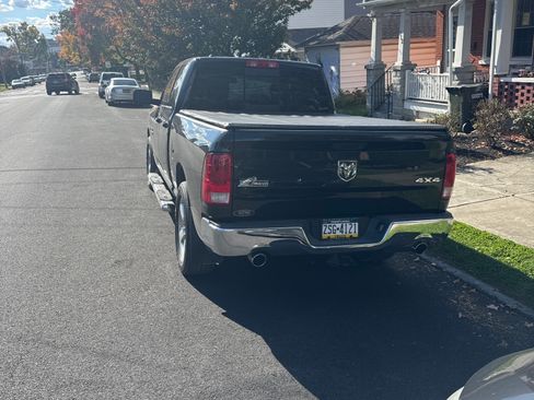 Used 2016 RAM 1500 Big Horn image 6