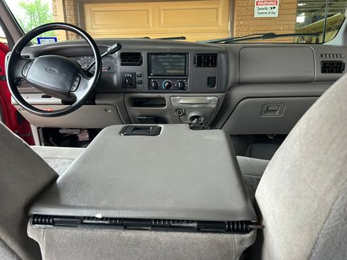Used 2000 Ford F250 4x4 Crew Cab Super Duty image 10