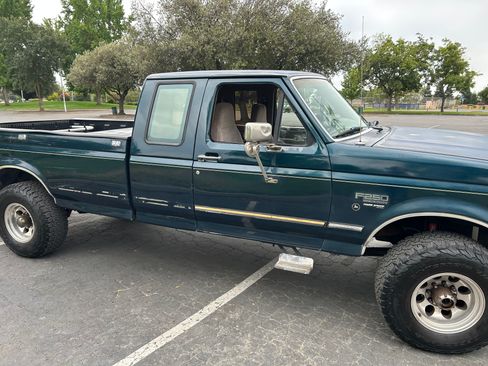 Used 1997 Ford F250 4x4 SuperCab Heavy Duty image 14