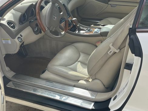 Used 2007 Mercedes-Benz SL 550 image 13