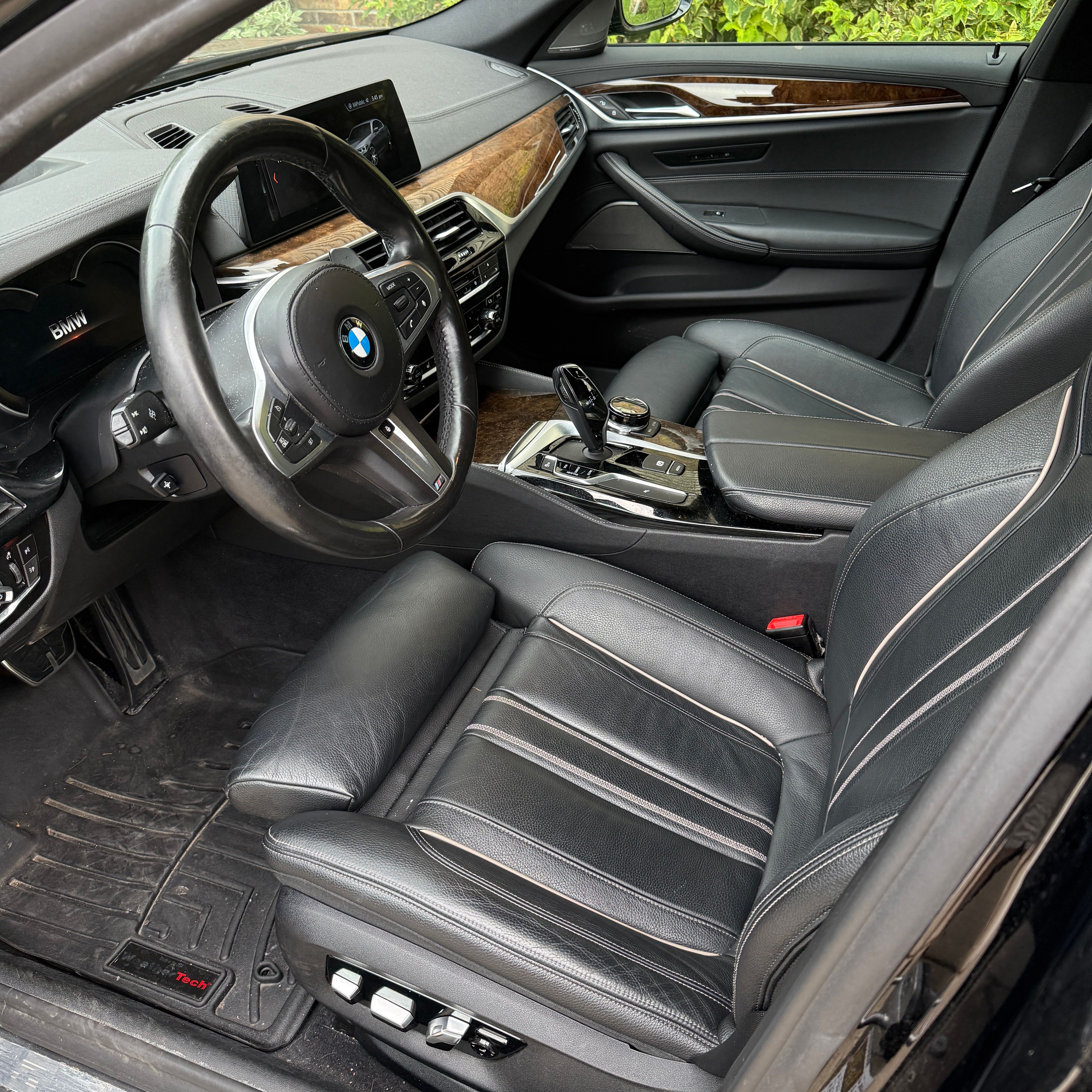 Used 2018 BMW M550i xDrive AWD/4WD image 4