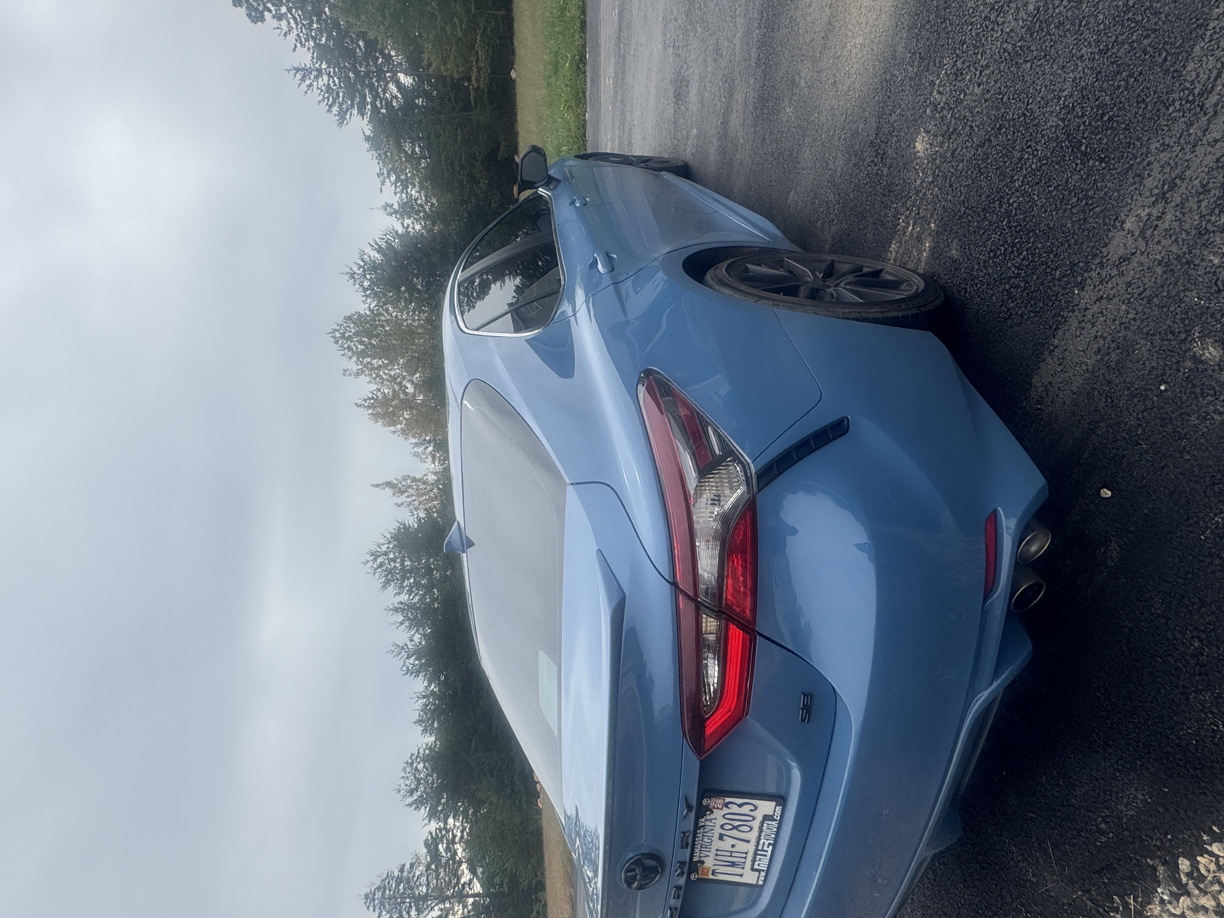 Used 2024 Toyota Camry SE w/ Cold Weather Package FWD image 8