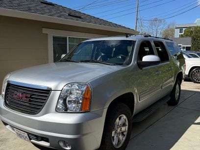 Used 2013 GMC Yukon XL SLT
