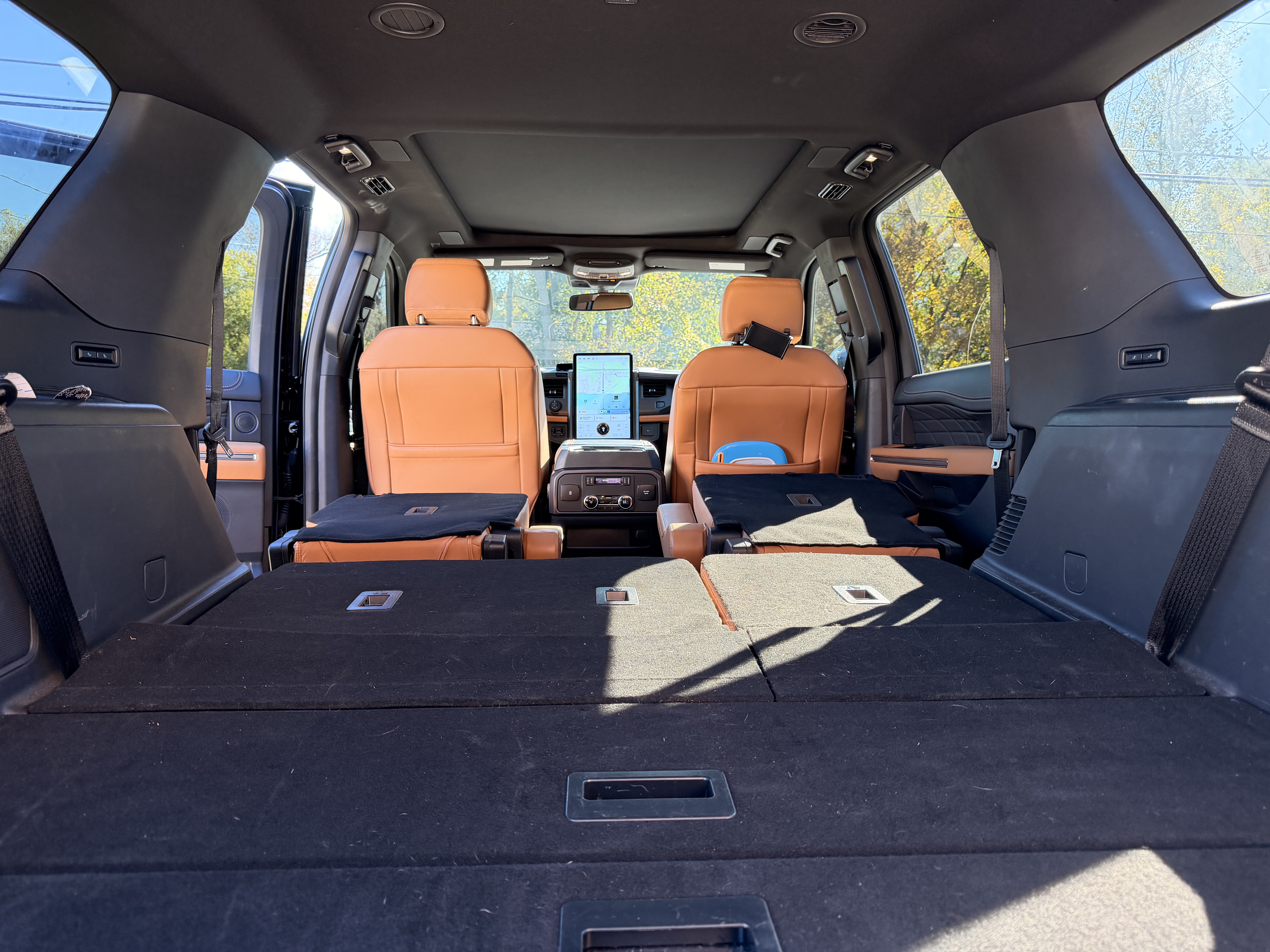Used 2024 Ford Expedition Max Platinum AWD/4WD image 11