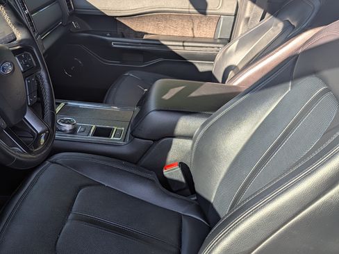 Used 2021 Ford Expedition Limited RWD image 13