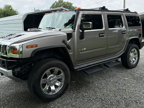 Used 2009 HUMMER H2 Luxury AWD/4WD image 8