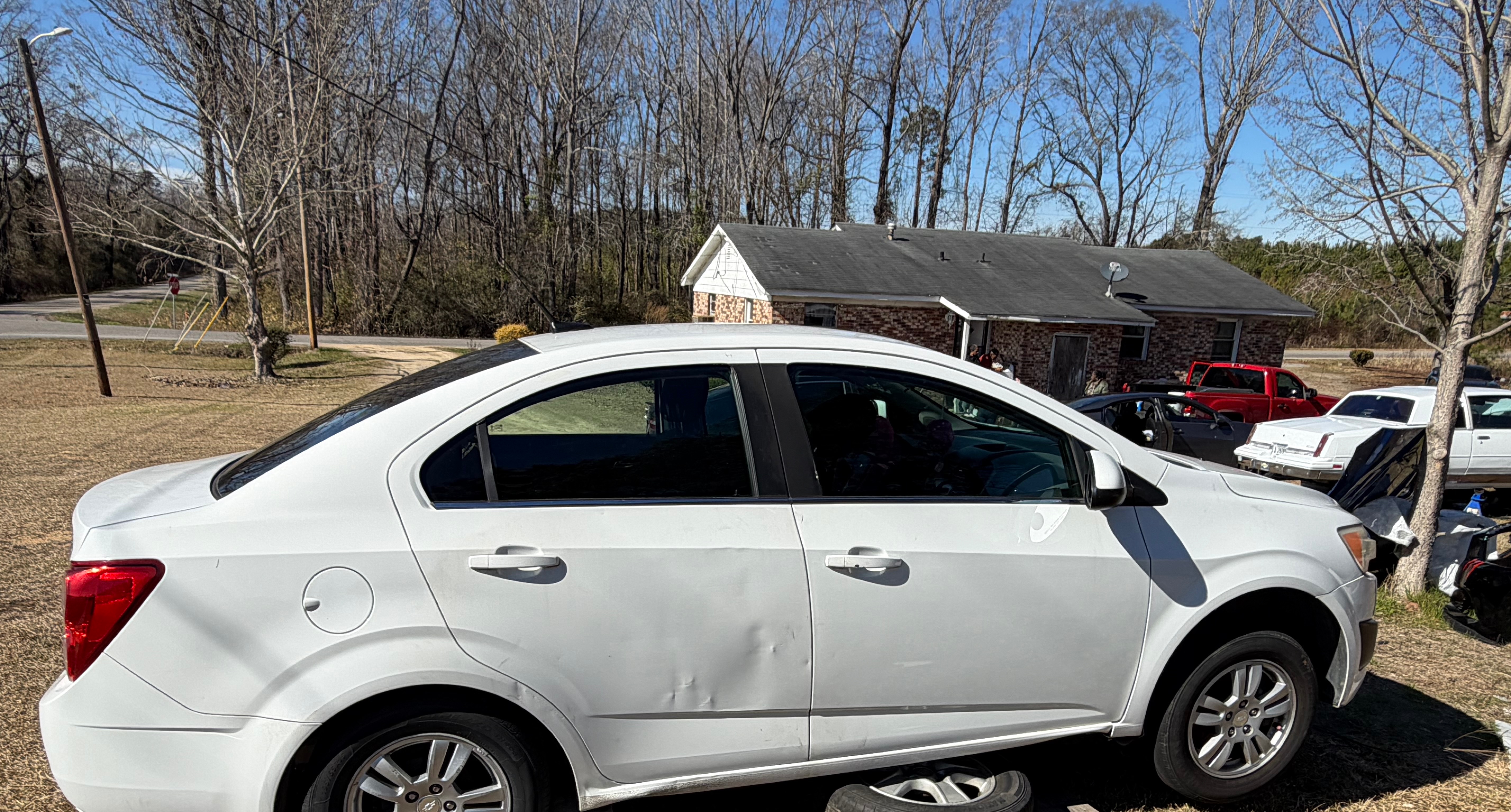 Used 2014 Chevrolet Sonic LT FWD image 4