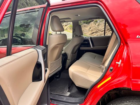 Used 2023 Toyota 4Runner Limited image 6