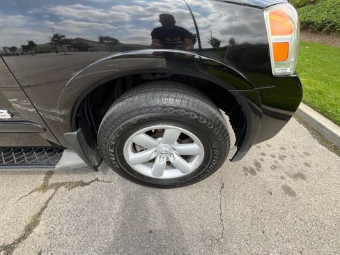 Used 2008 Nissan Armada SE w/ Premium Pkg RWD image 12