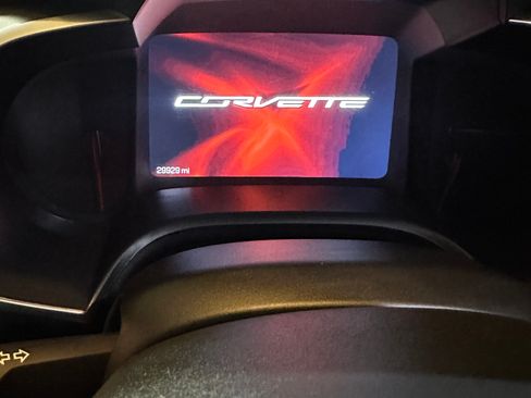 Used 2015 Chevrolet Corvette Stingray Coupe w/ 2LT Preferred Equipment Group image 5