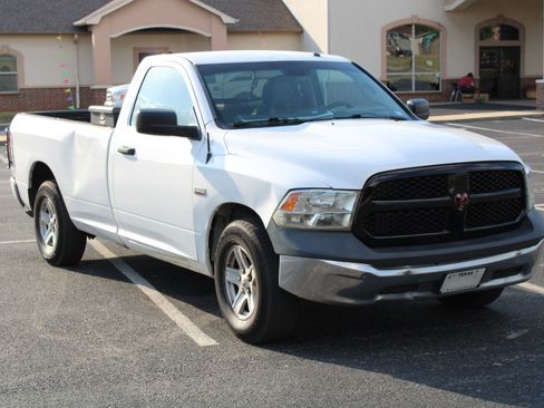 Used 2015 RAM 1500 Tradesman w/ Power & Remote Entry Group image 11