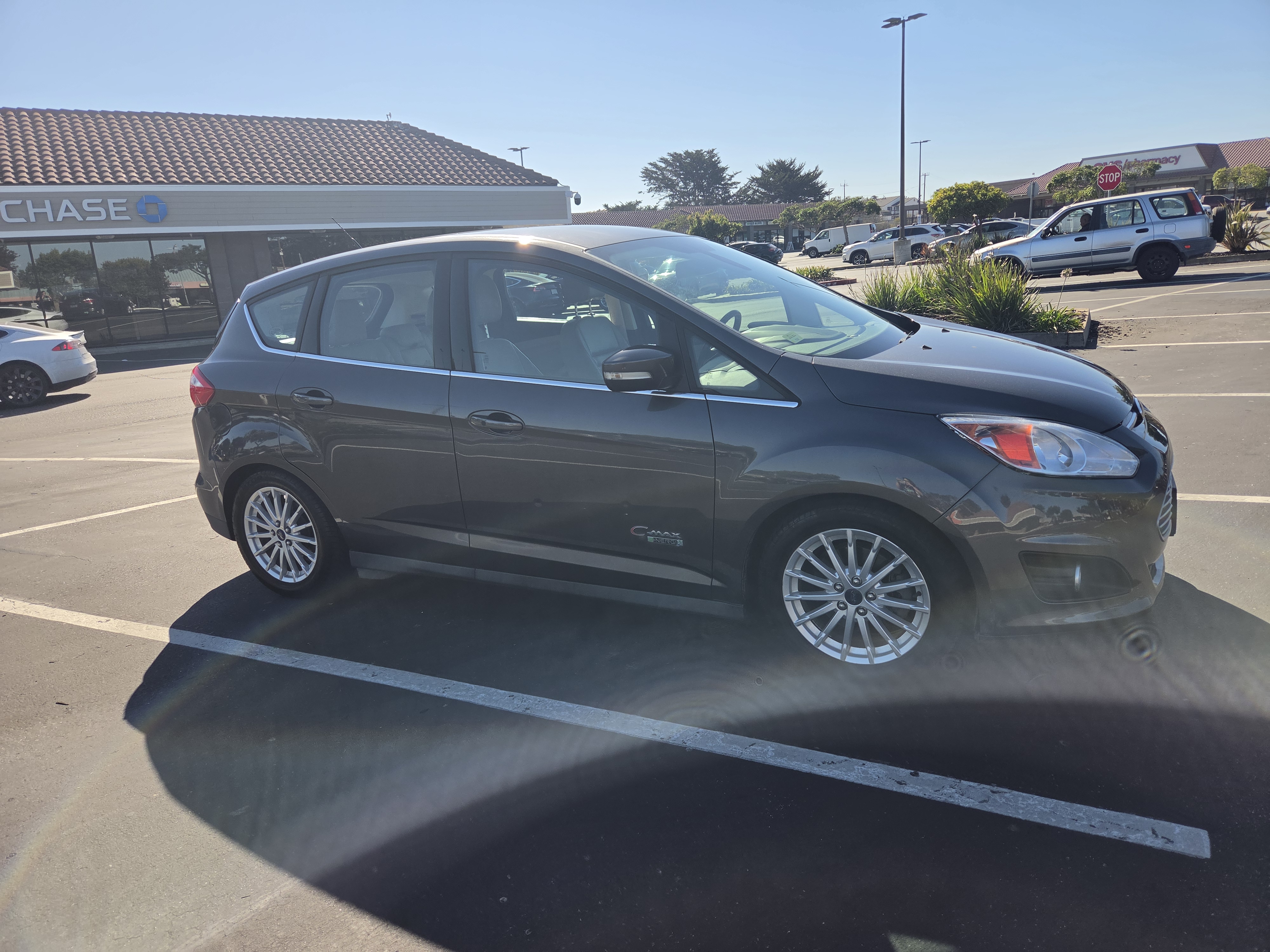 Used 2015 Ford C-MAX Energi SEL FWD image 1