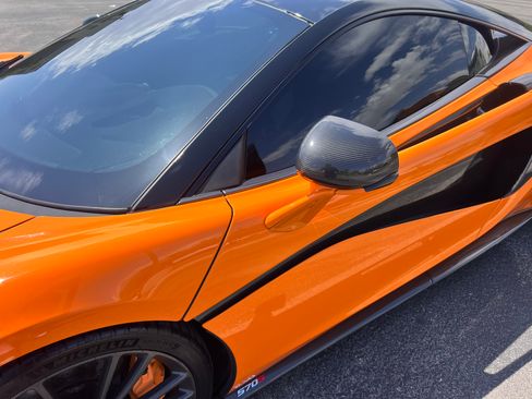 Used 2016 McLaren 570S Coupe image 6