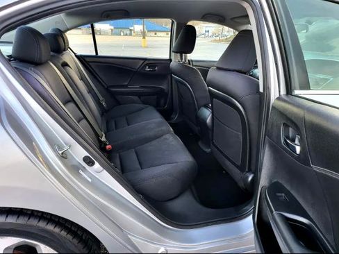 Used 2014 Honda Accord Sport image 11