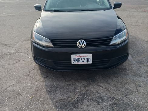 Used 2011 Volkswagen Jetta Sedan image 9
