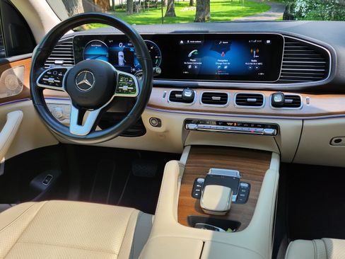 Used 2021 Mercedes-Benz GLE 350 4MATIC image 22