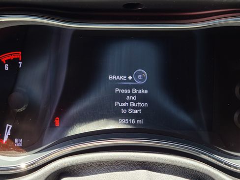 Used 2018 Dodge Durango R/T w/ Technology Group image 17