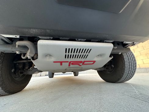 Used 2021 Toyota Tacoma TRD Off-Road w/ Technology Package image 24