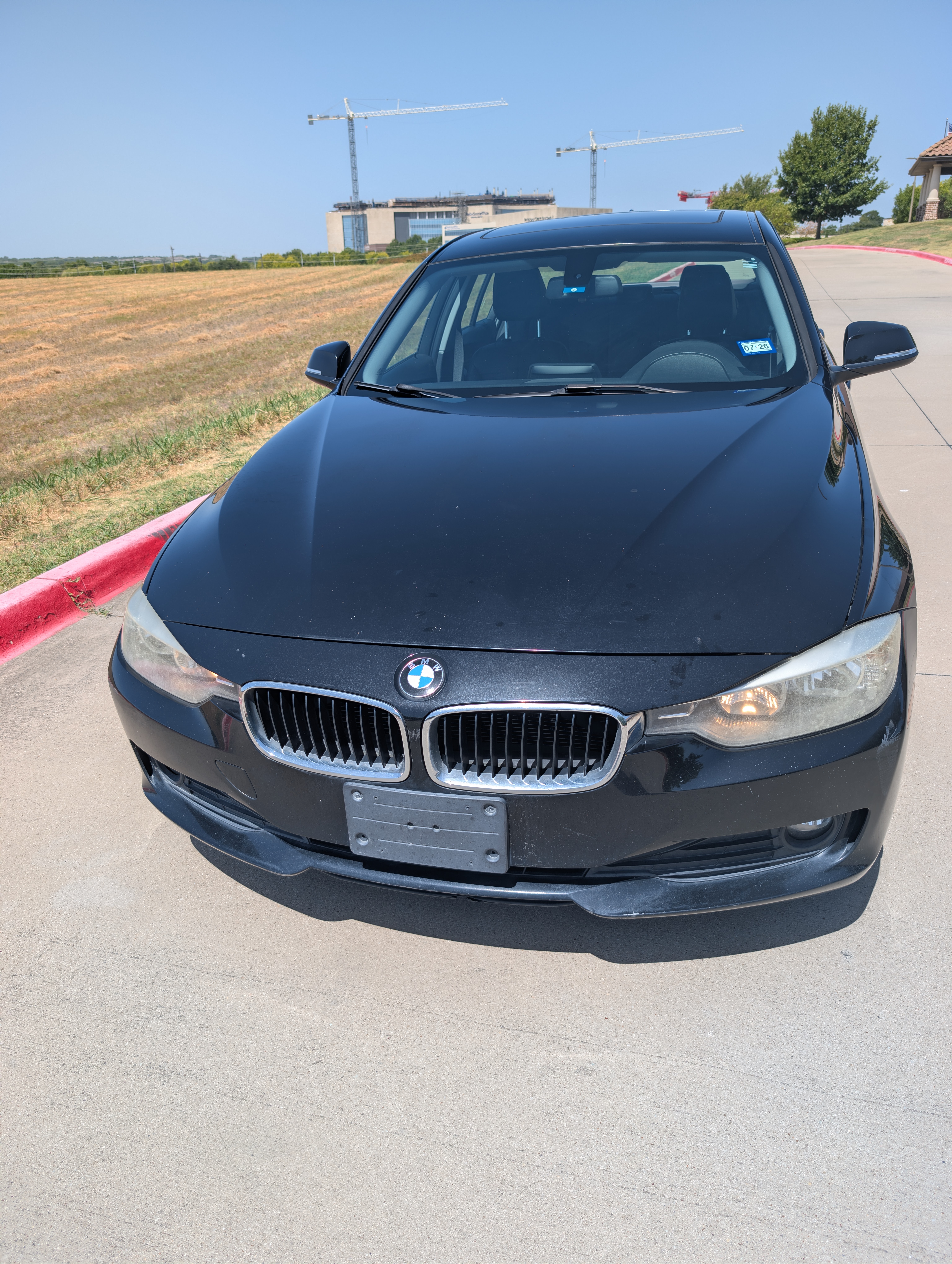Used 2013 BMW 320i xDrive Sedan AWD/4WD image 1