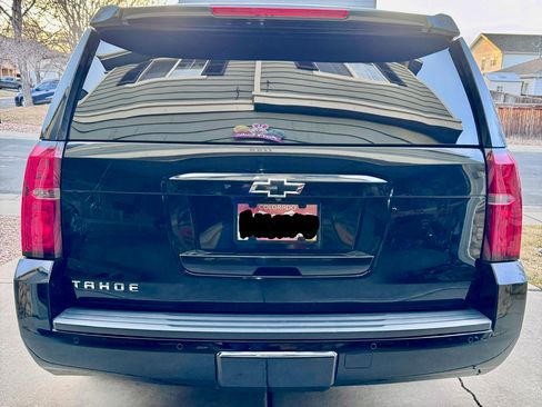 Used 2015 Chevrolet Tahoe LT w/ Luxury Package image 9