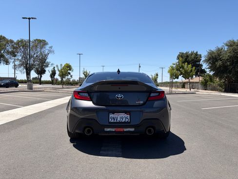 Used 2024 Toyota GR86 Premium w/ Performance Package RWD image 14