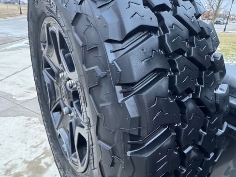 Used 2014 Jeep Wrangler Unlimited Sport w/ Power Convenience Group image 11