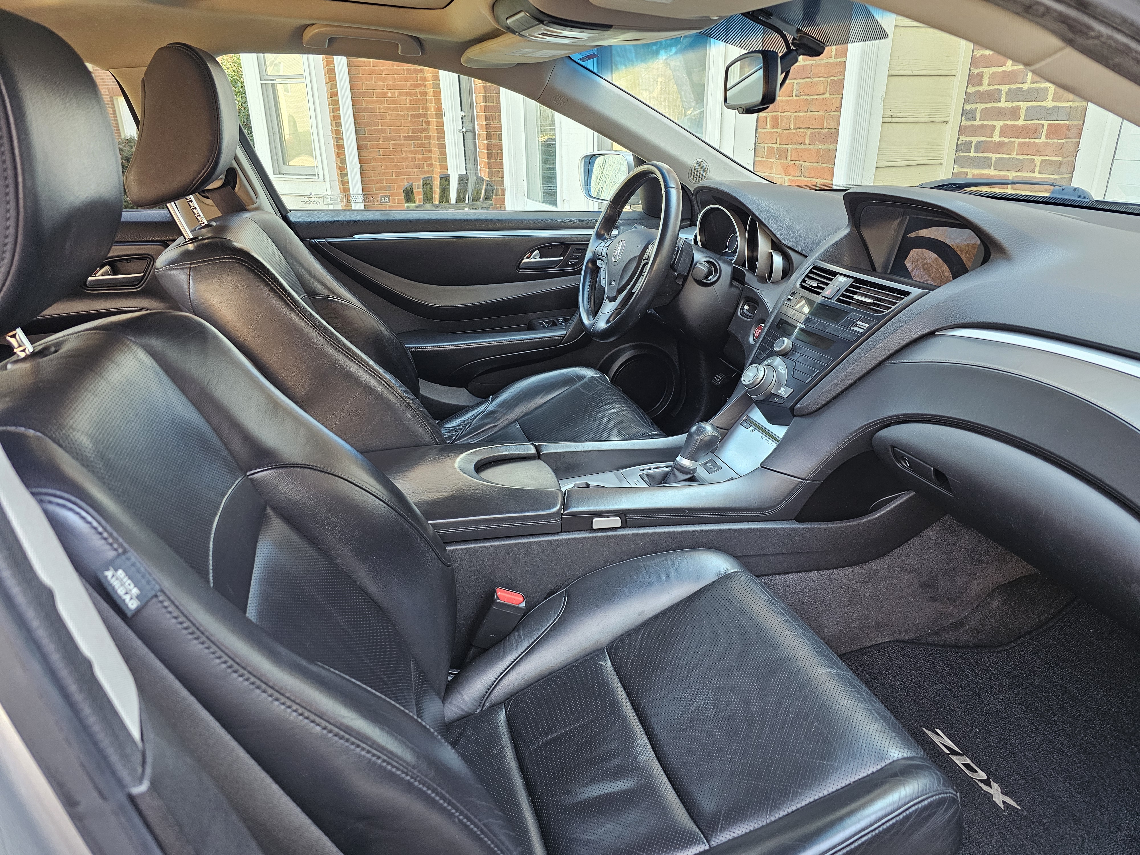 Used 2010 Acura ZDX w/ Technology Package AWD/4WD image 4