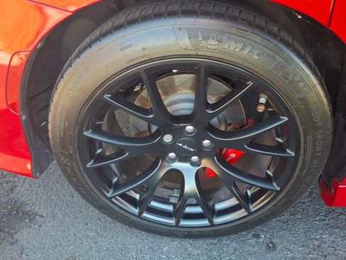 Used 2016 Dodge Charger SRT Hellcat w/ Harman/Kardon Audio Group image 14