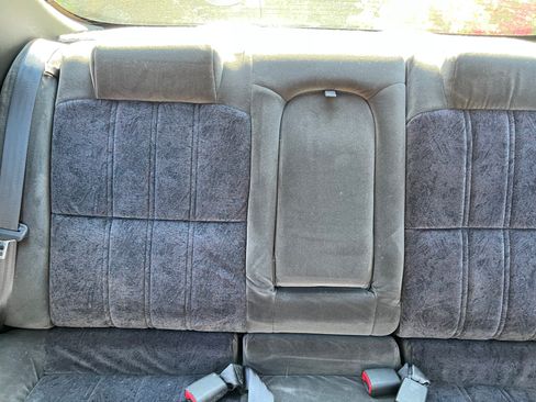 Used 2000 Chevrolet Monte Carlo LS w/ Preferred Equipment Group 1 FWD image 11